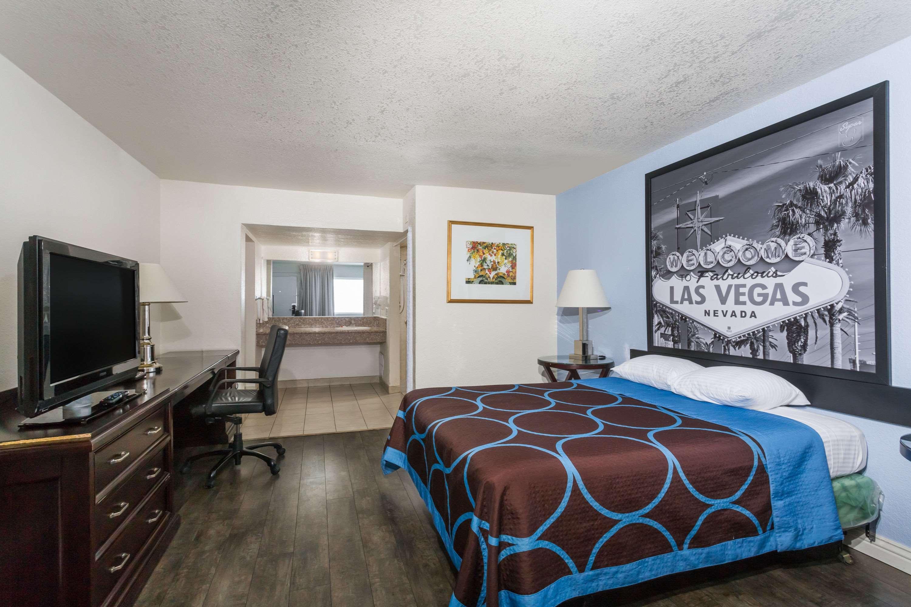 Super 8 By Wyndham Las Vegas North Strip/Fremont St. Area Buitenkant foto
