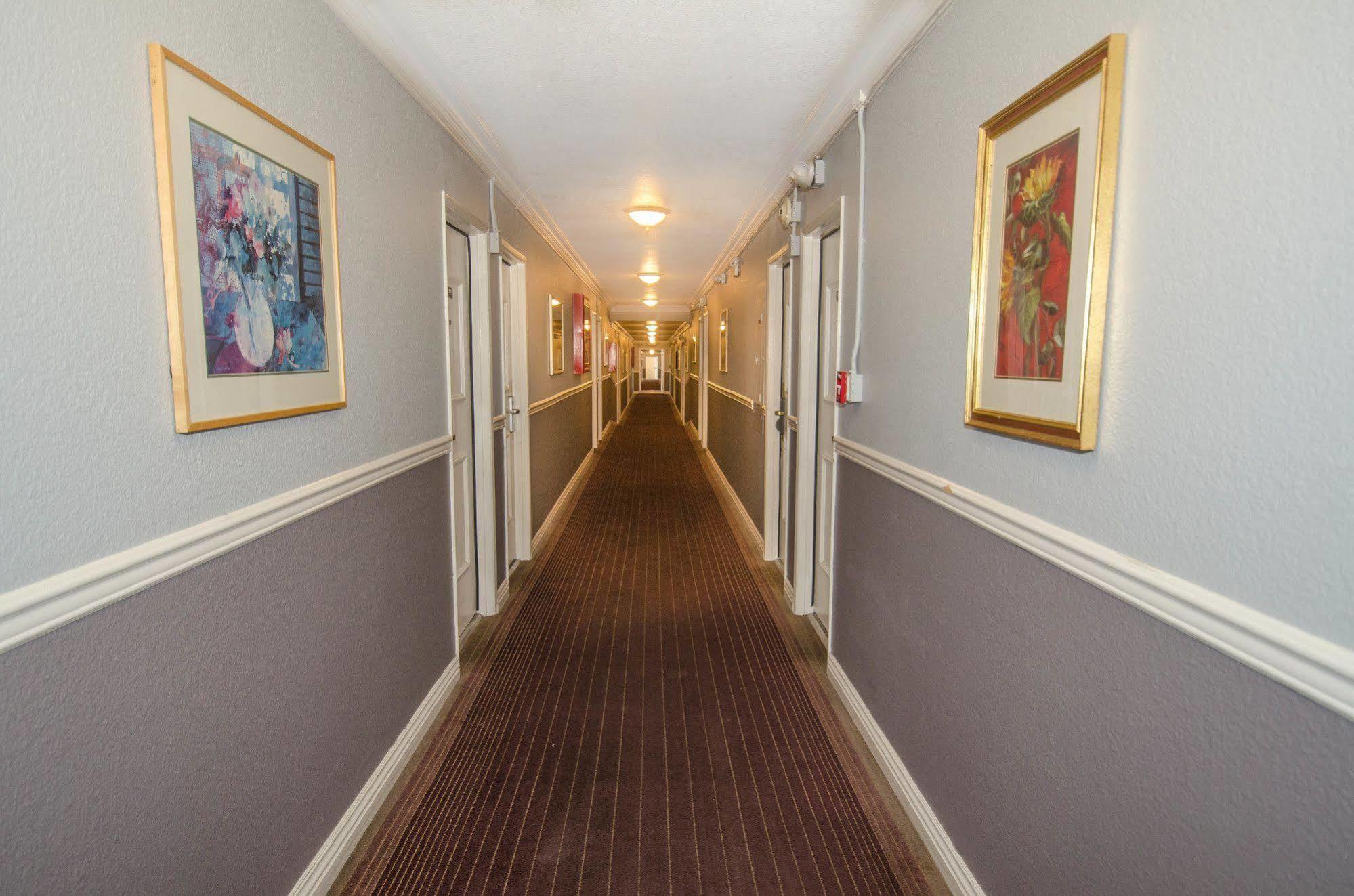 Super 8 By Wyndham Las Vegas North Strip/Fremont St. Area Buitenkant foto